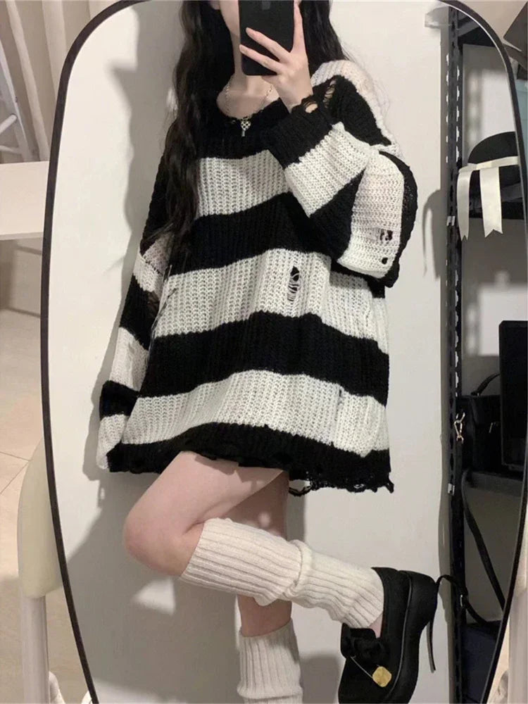 Deeptown Y2K Pink Striped Vintage Knitted Sweater