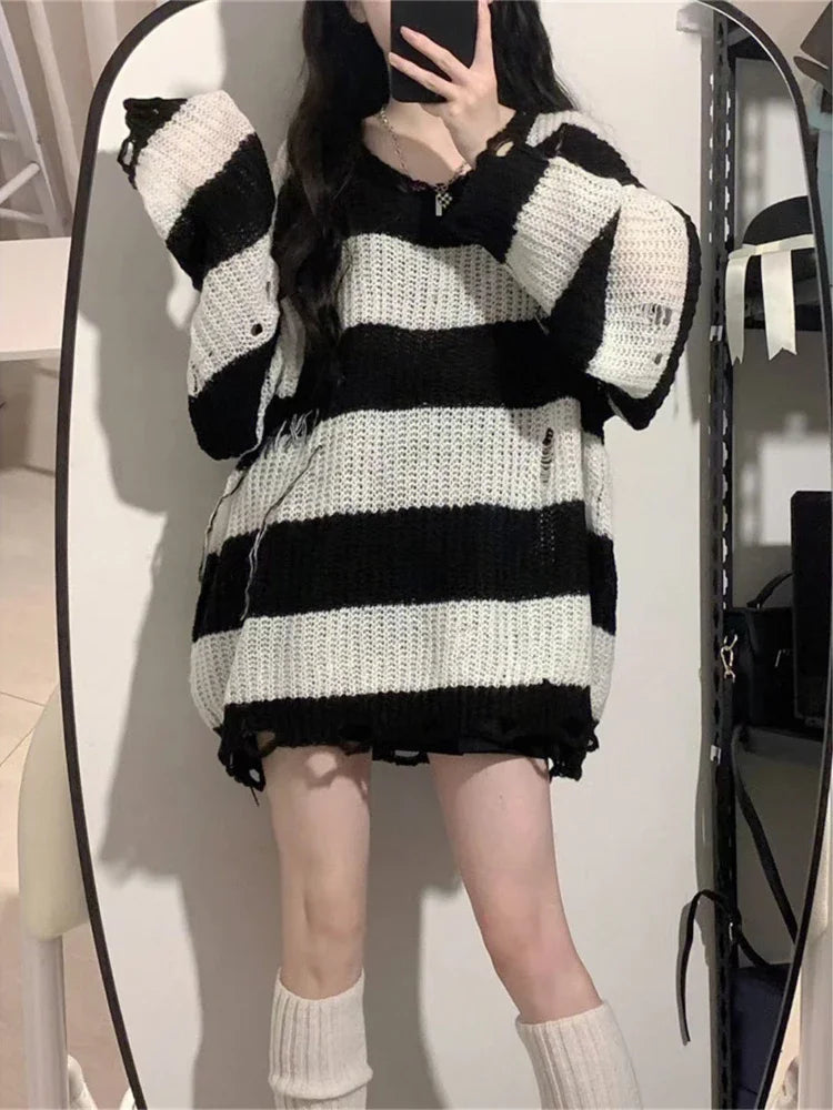 Deeptown Y2K Pink Striped Vintage Knitted Sweater