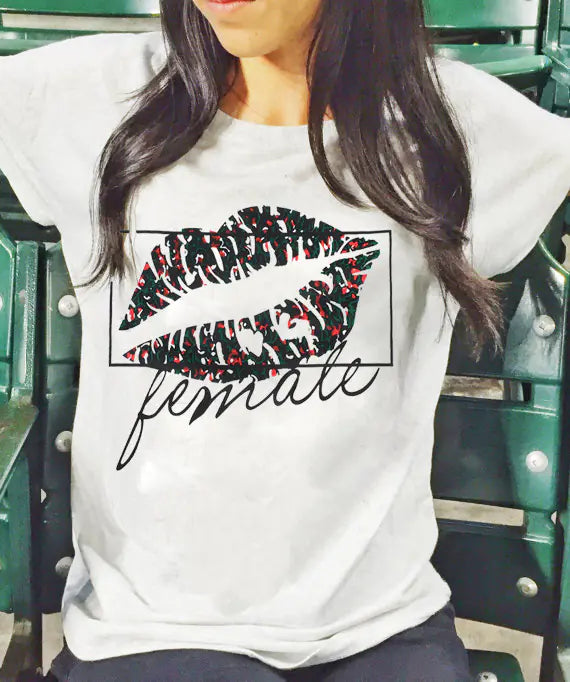 Lip Print T-Shirt, Graphic Tee, Casual Top